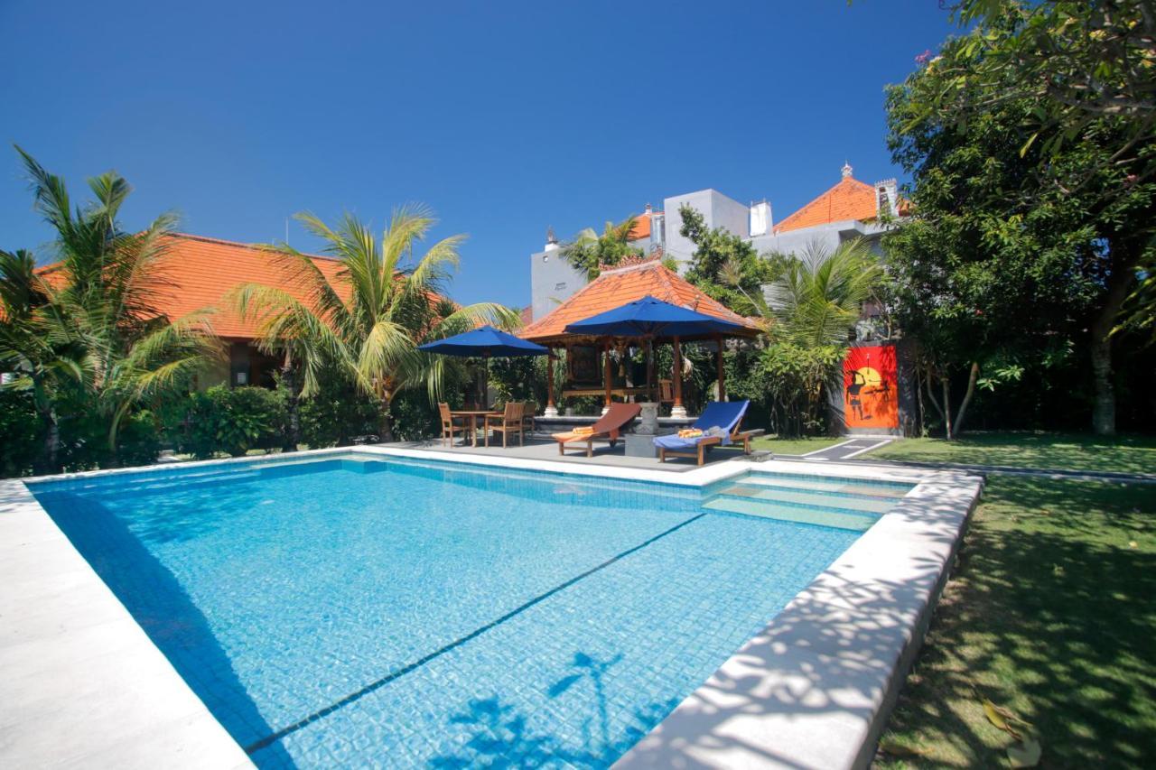 Hotel Graha Madesimon Ketewel Exterior foto